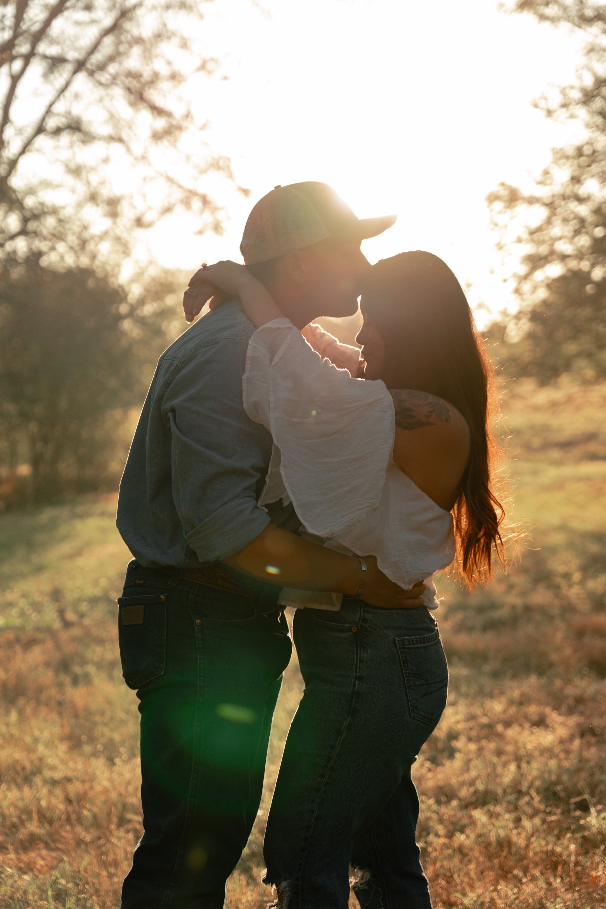 Golden hour engagement kiss, Memphis engagement photographer